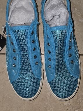 Montana West Turquoise Sequin Canvas Sneaker
